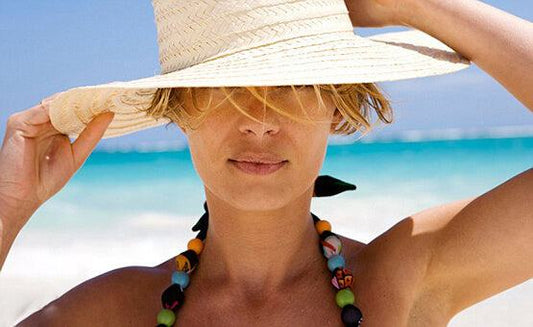 Αντηλιακή Φροντίδα Απαραίτητη - Blog Sexy Εσώρουχα - E-string.gr